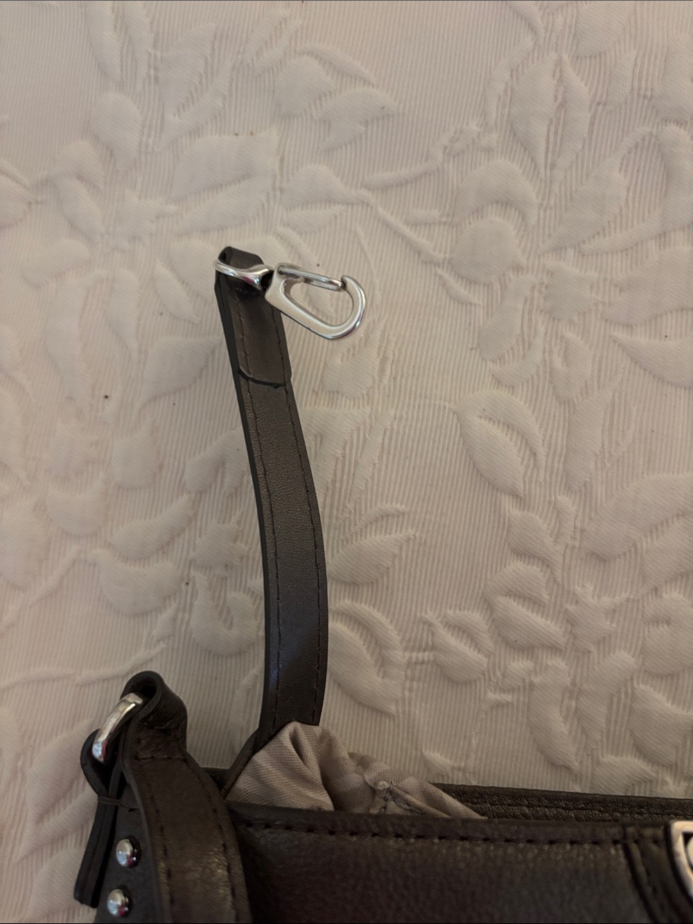 Brighton 12” x 9” leather bag - Picture 9 of 9